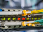 How to Choose OM1 Fiber Optic Nɔnɔmewo: A Comprehensive Guide to Brands & Model Comparisons